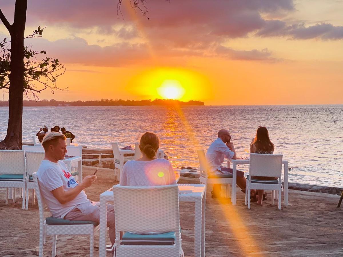 Formosa Beach Club & Bungalow Gili Air Bagian luar foto