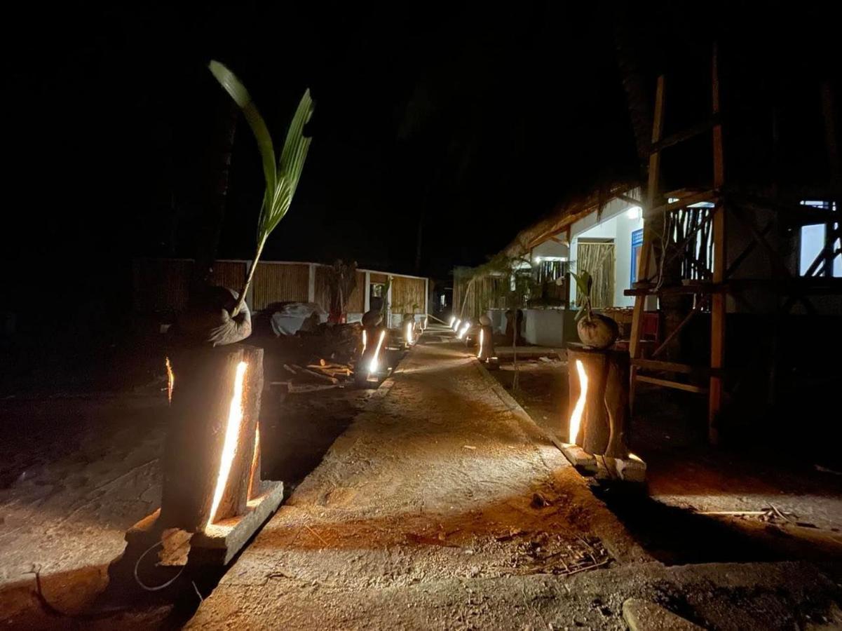 Formosa Beach Club & Bungalow Gili Air Bagian luar foto