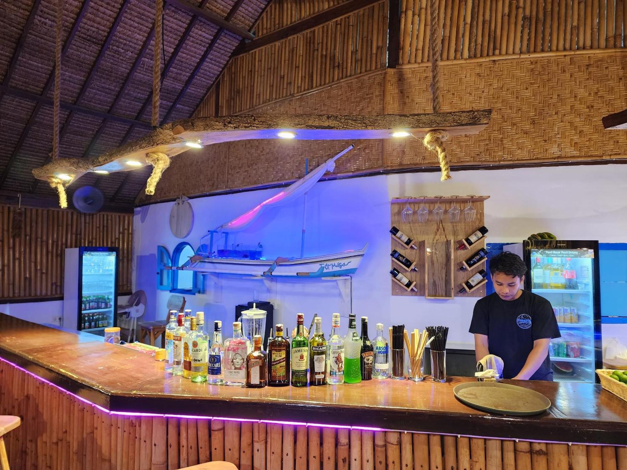 Formosa Beach Club & Bungalow Gili Air Bagian luar foto